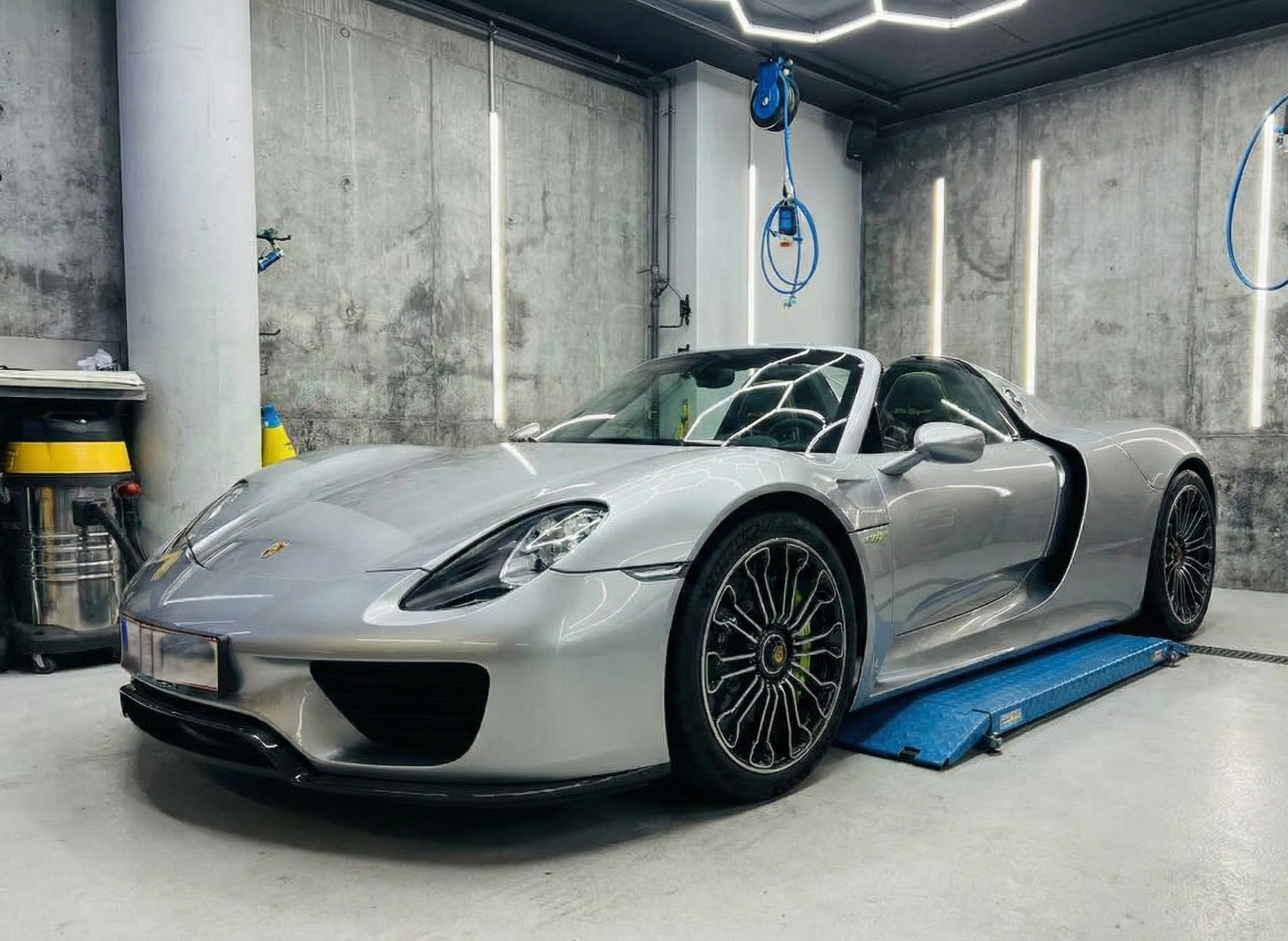 Porsche Spider im AutoSPA Q19